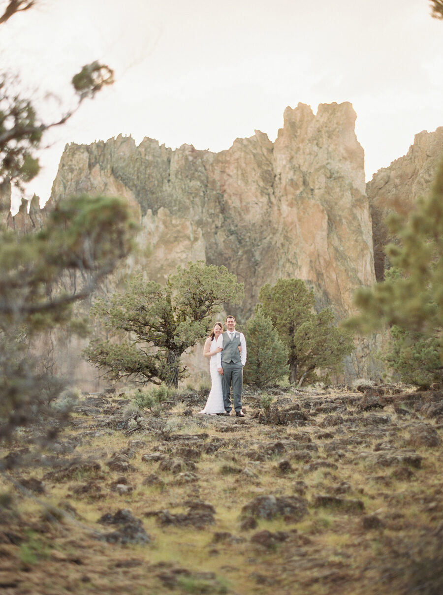 bend-oregon-wedding-photographer-tara-francis-photography-9-2947319